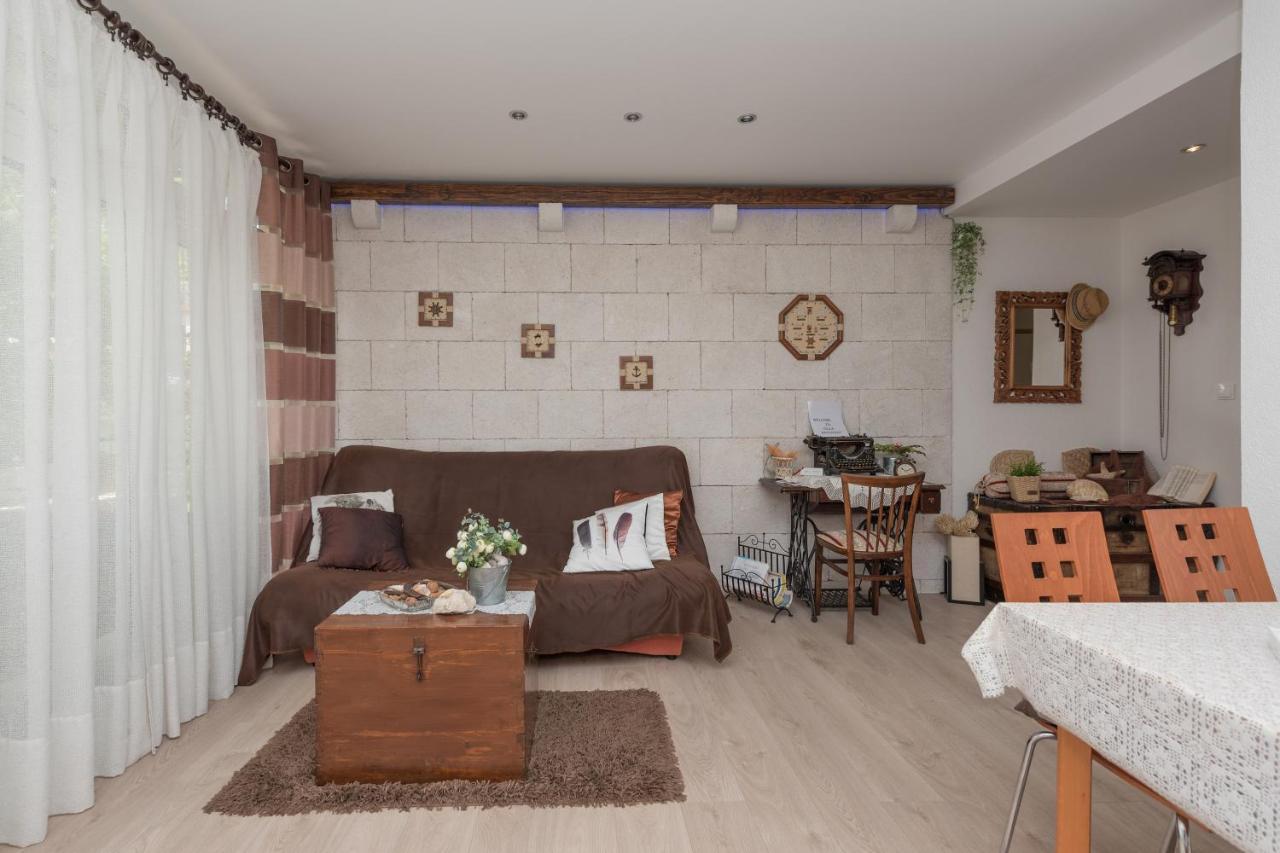 Apartmani Antunovic Podgora Exterior foto