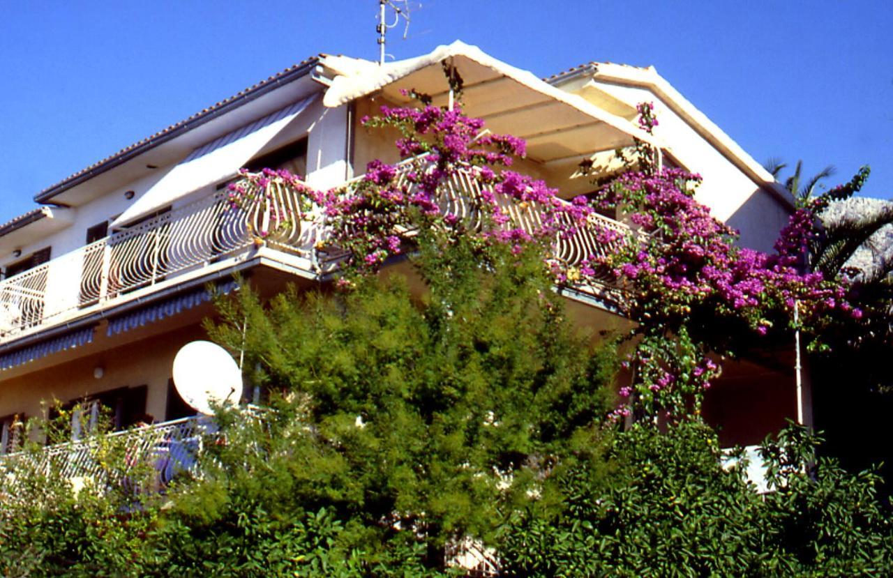 Apartmani Antunovic Podgora Exterior foto